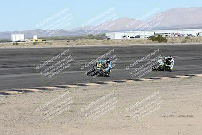 media/Jan-16-2026-CVMA Friday Practice (Fri) [[6f2bf47531]]/5-Racer 4-Trackday1/Session 2 (Bowl)/